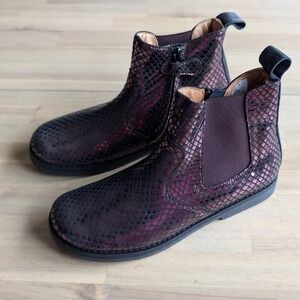 Froddo Girls Metallic Snake Embossed Chelsea Boots Side Zip Size 35 US 3-4 Youth